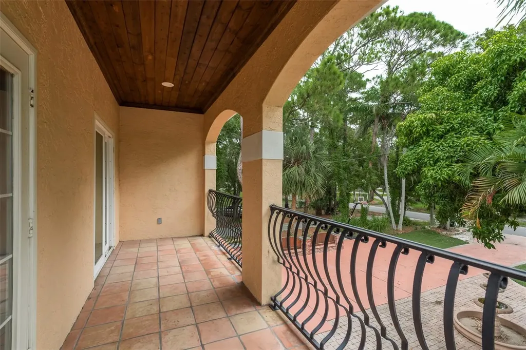 302 Shore Drive Palm Harbor FL 34683