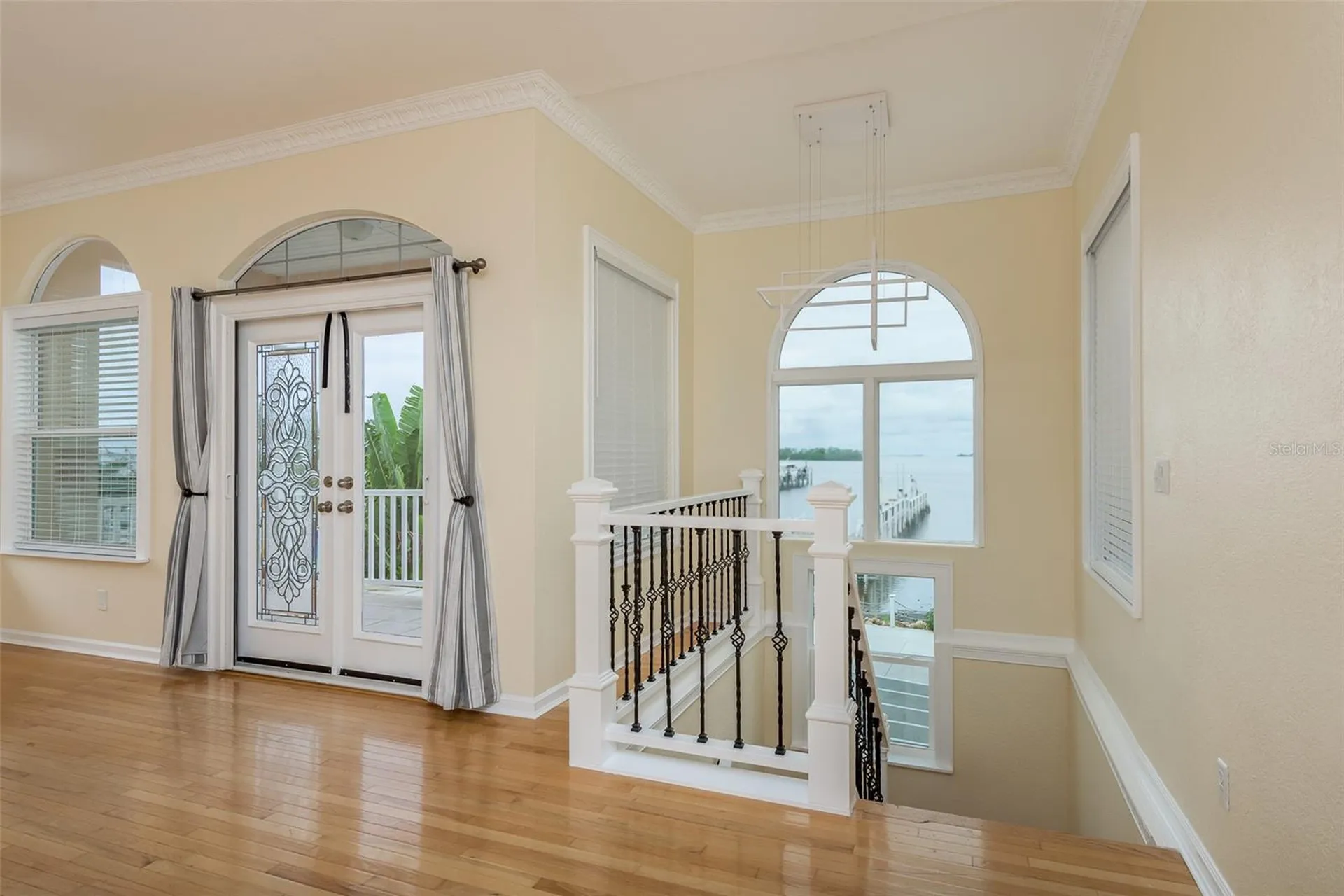 302 Shore Drive Palm Harbor FL 34683