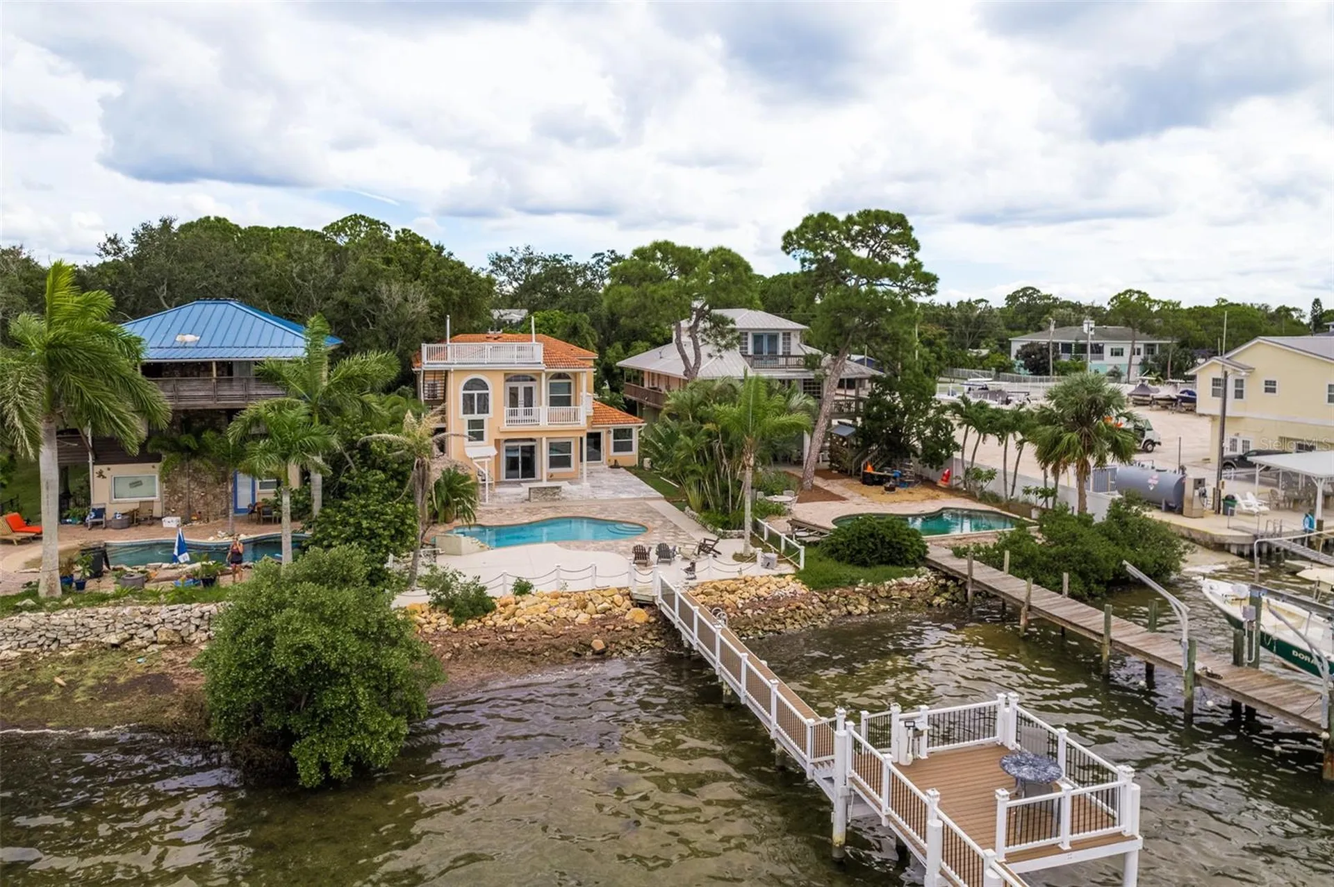 302 Shore Drive Palm Harbor FL 34683