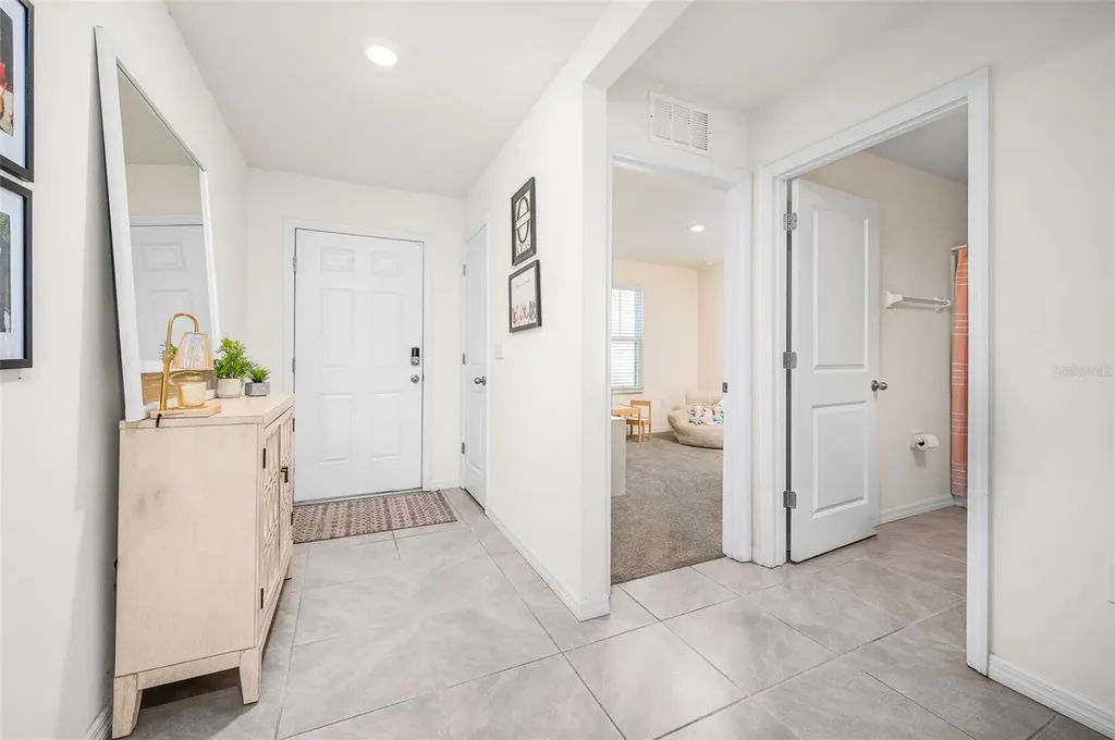 2181 NW 247th Drive Newberry FL 32669