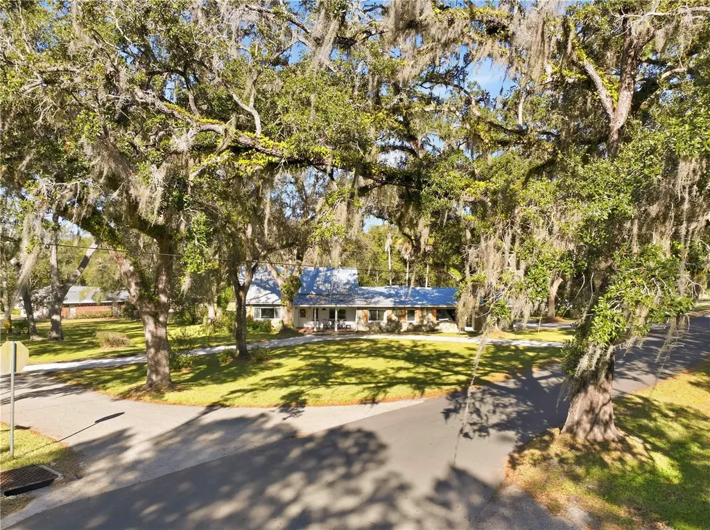 1080 Buena Vista Avenue Brooksville FL 34601