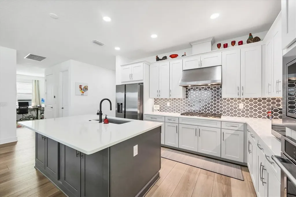 18500 Midsummer Place Venice FL 34293
