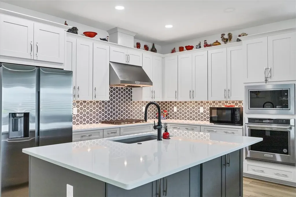 18500 Midsummer Place Venice FL 34293