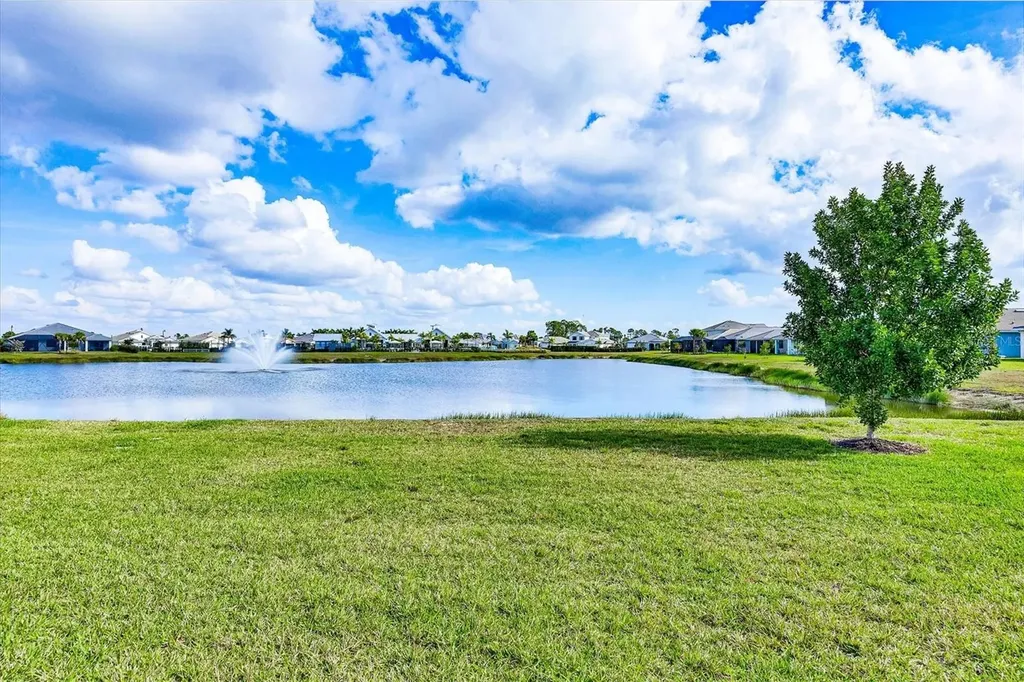 18500 Midsummer Place Venice FL 34293