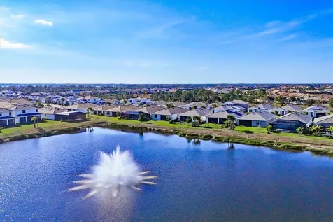 18500 Midsummer Place Venice FL 34293