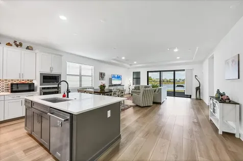 18500 Midsummer Place Venice FL 34293