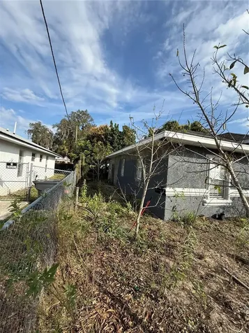 313 E Washington Street Avon Park FL 33825