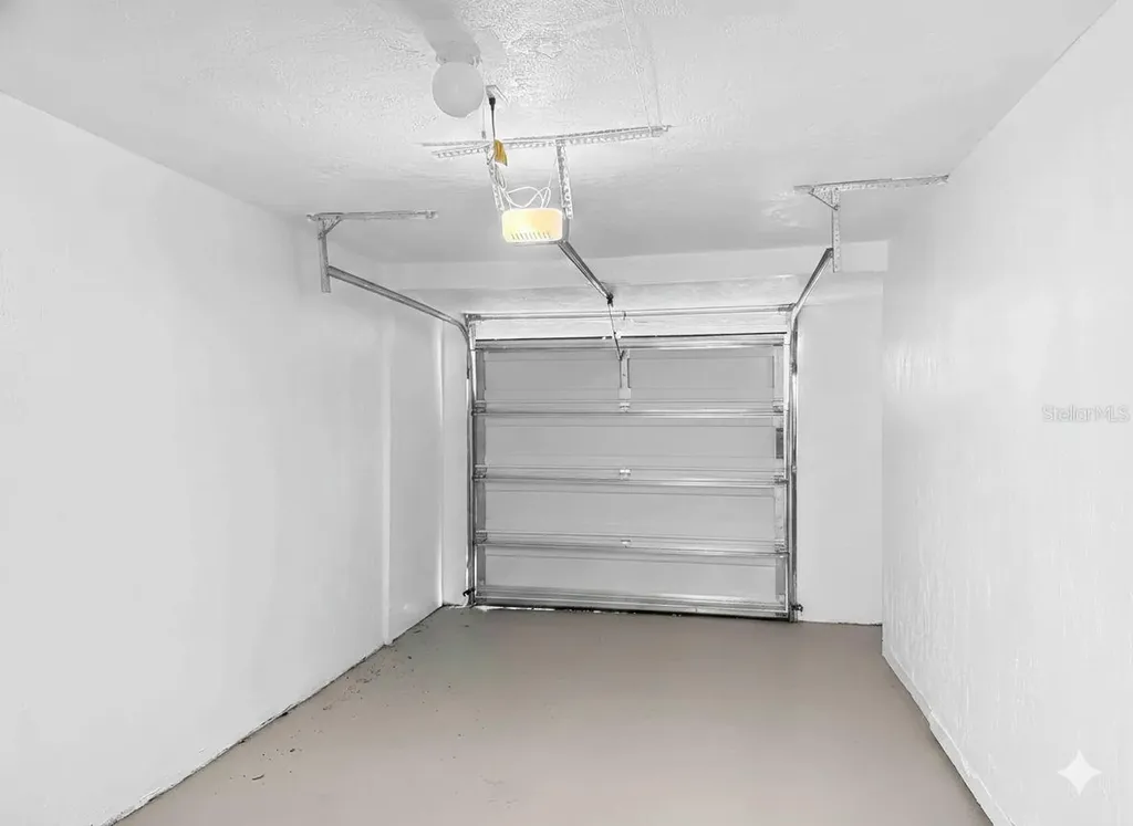 5010 Lahaina Drive Sarasota FL 34232