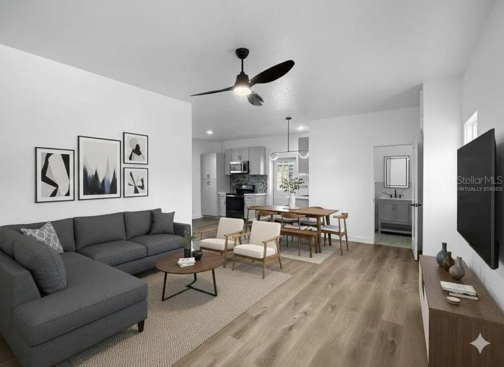 5010 Lahaina Drive Sarasota FL 34232