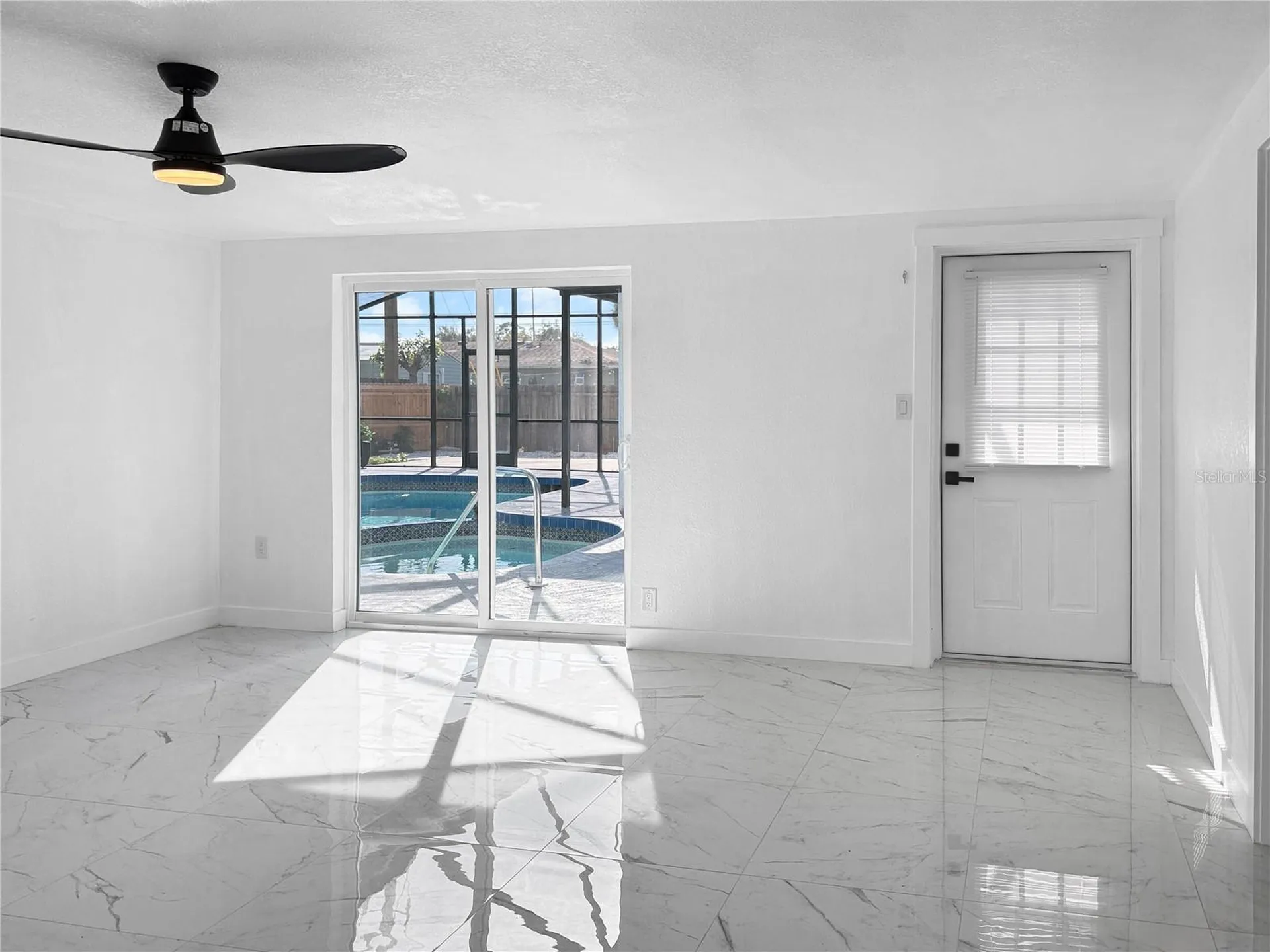 5010 Lahaina Drive Sarasota FL 34232