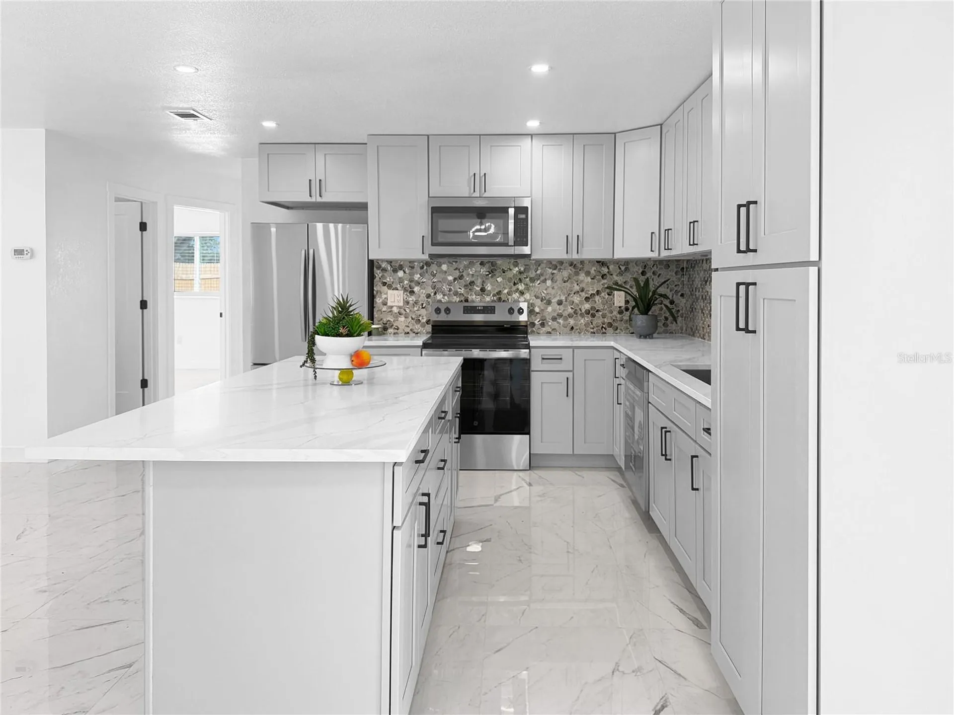 5010 Lahaina Drive Sarasota FL 34232