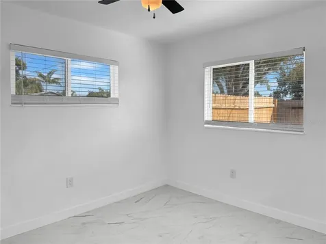 5010 Lahaina Drive Sarasota FL 34232