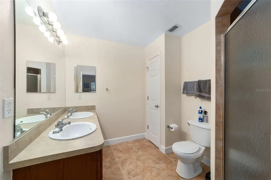 2915 SW 35th Place Gainesville FL 32608