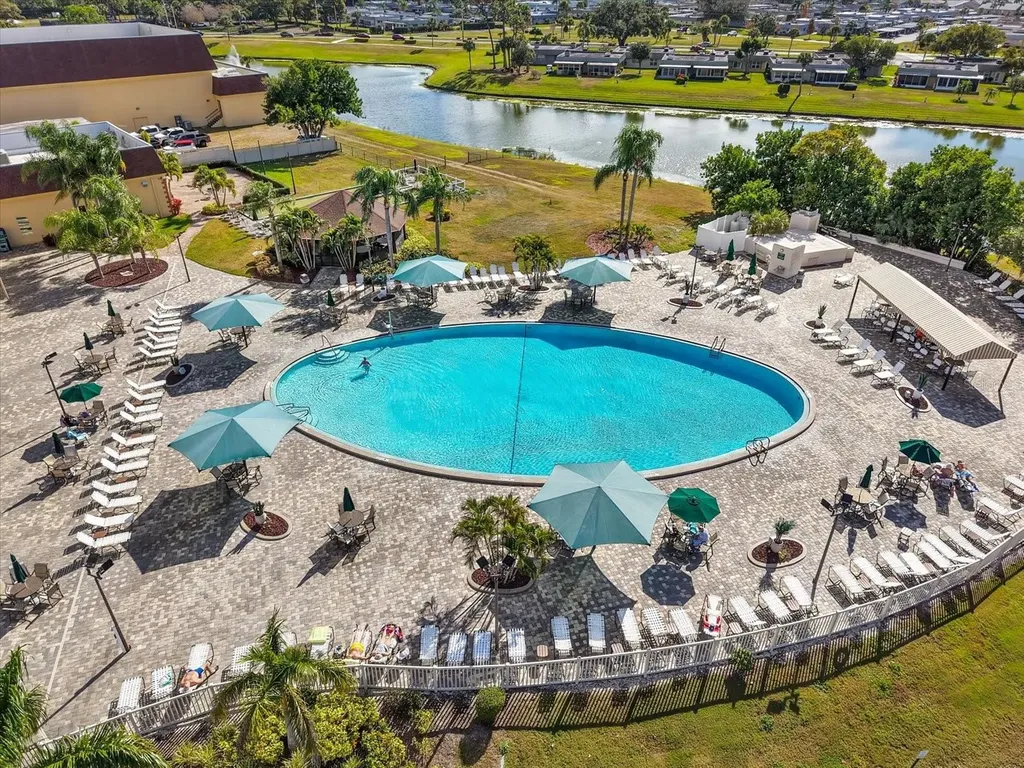 202 Bedford Street Sun City Center FL 33573