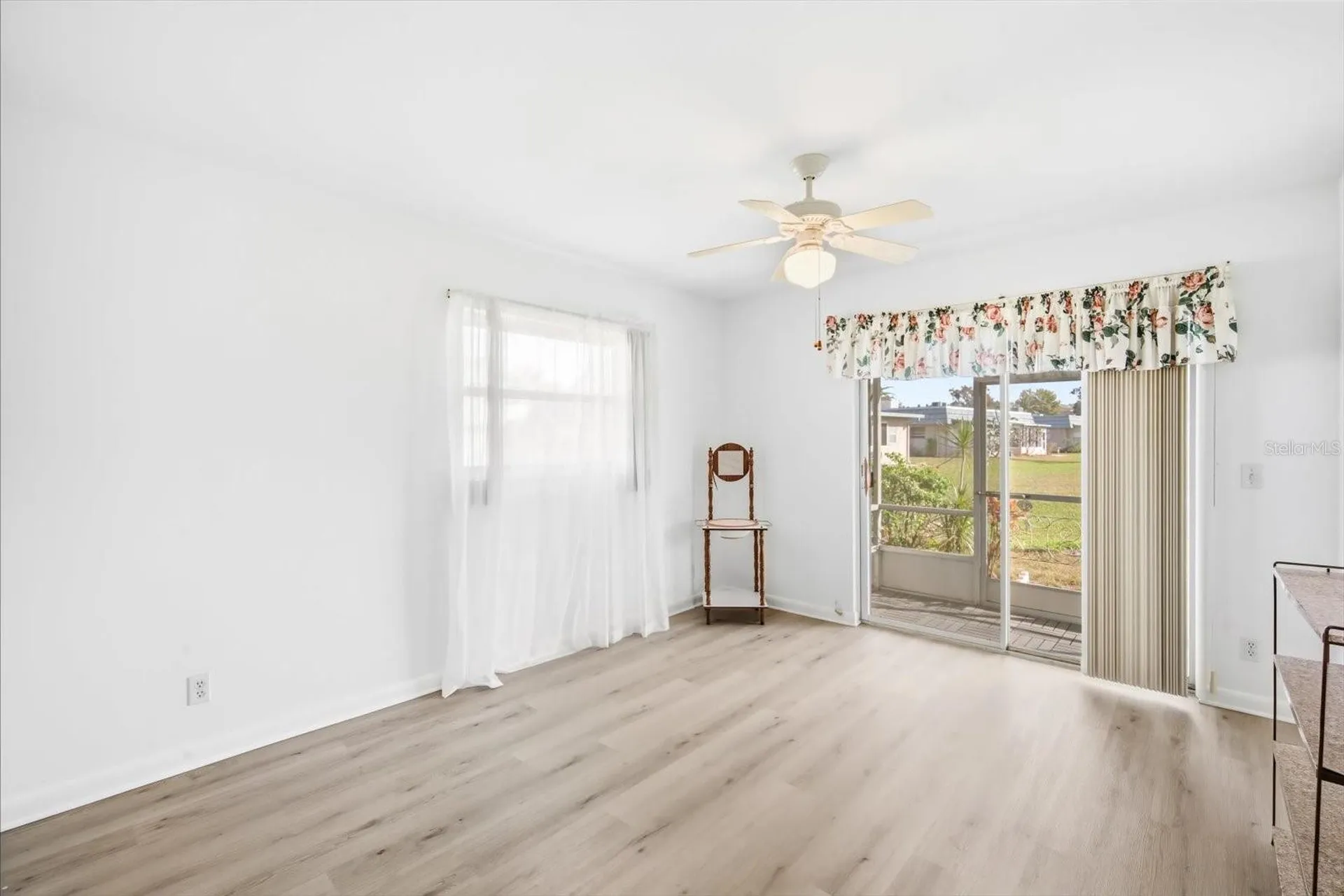 202 Bedford Street Sun City Center FL 33573