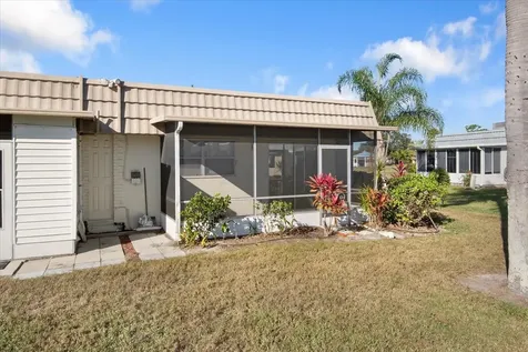 202 Bedford Street Sun City Center FL 33573