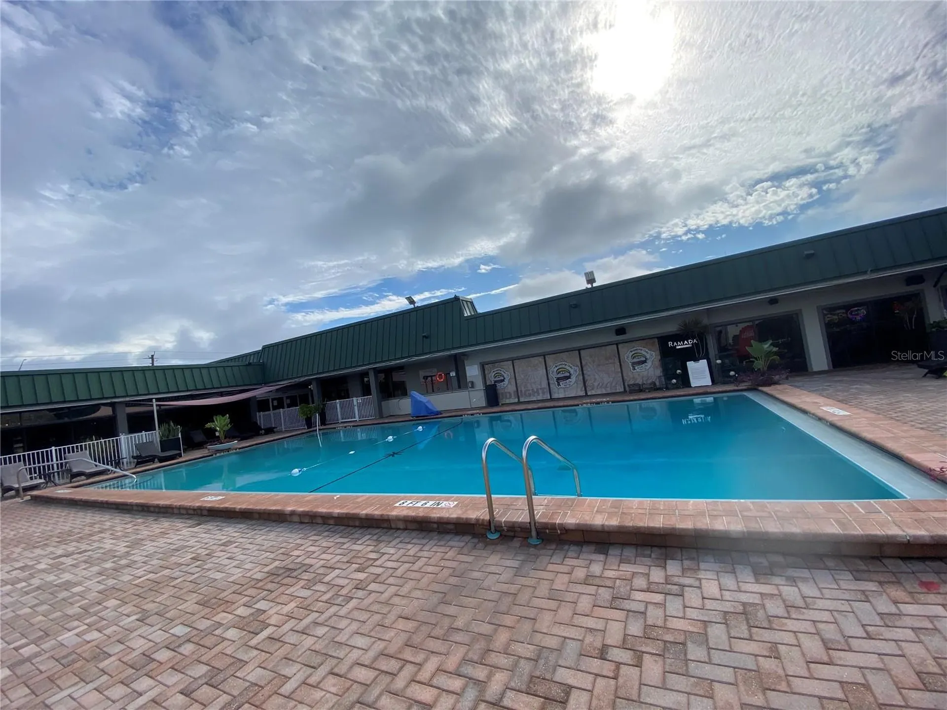 7150 N Tamiami Trail Sarasota FL 34243