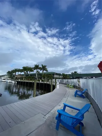 7150 N Tamiami Trail Sarasota FL 34243