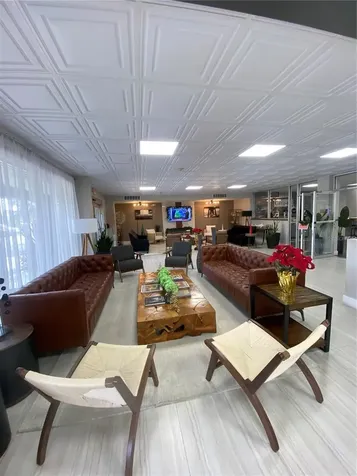 7150 N Tamiami Trail Sarasota FL 34243