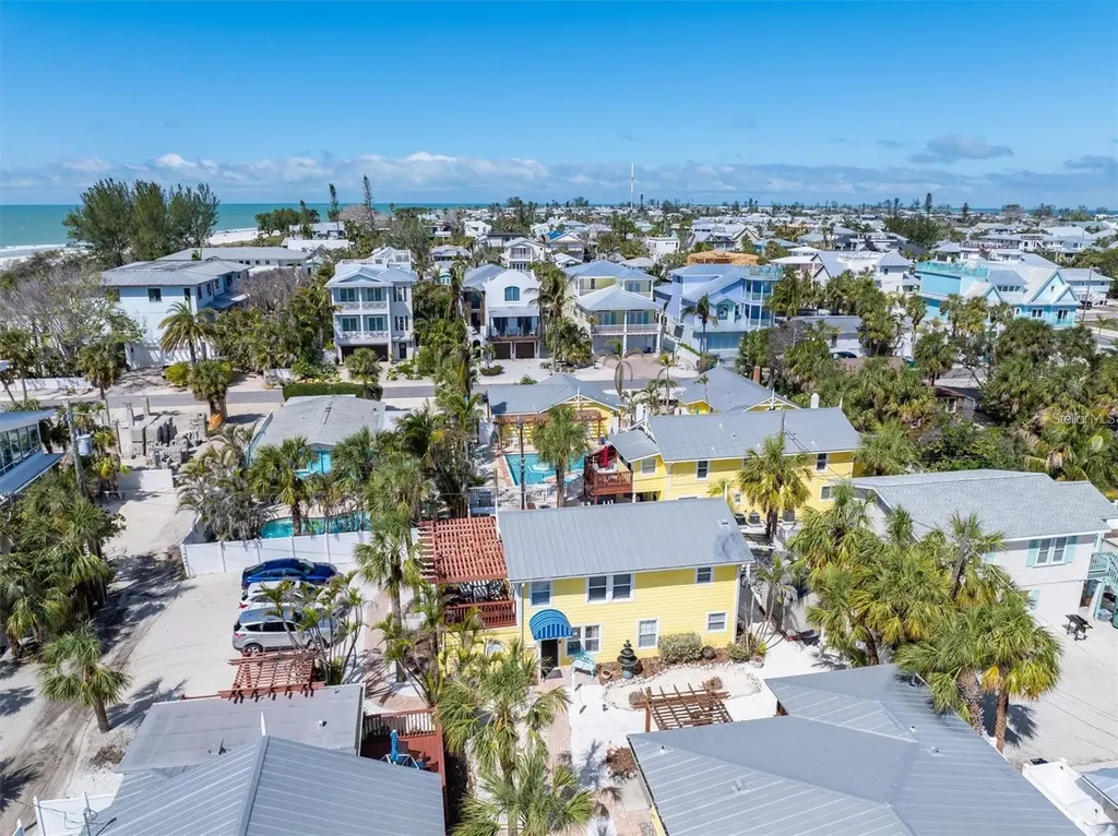 110 Oak Avenue Anna Maria FL 34216