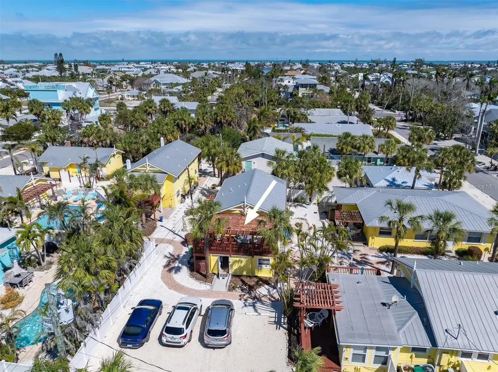 110 Oak Avenue Anna Maria FL 34216