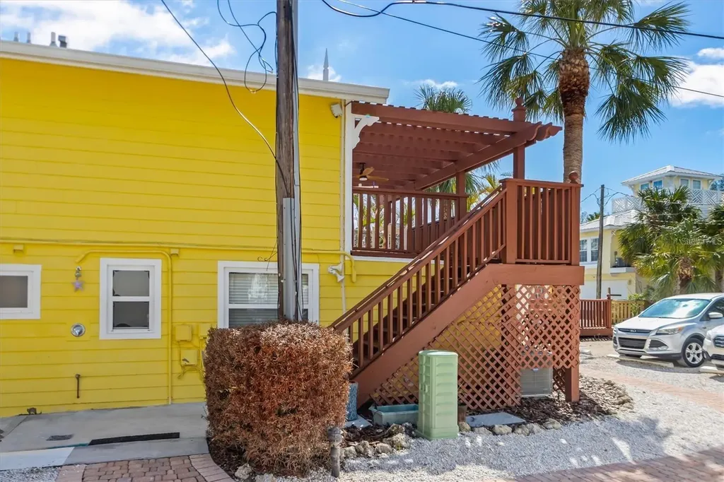 110 Oak Avenue Anna Maria FL 34216