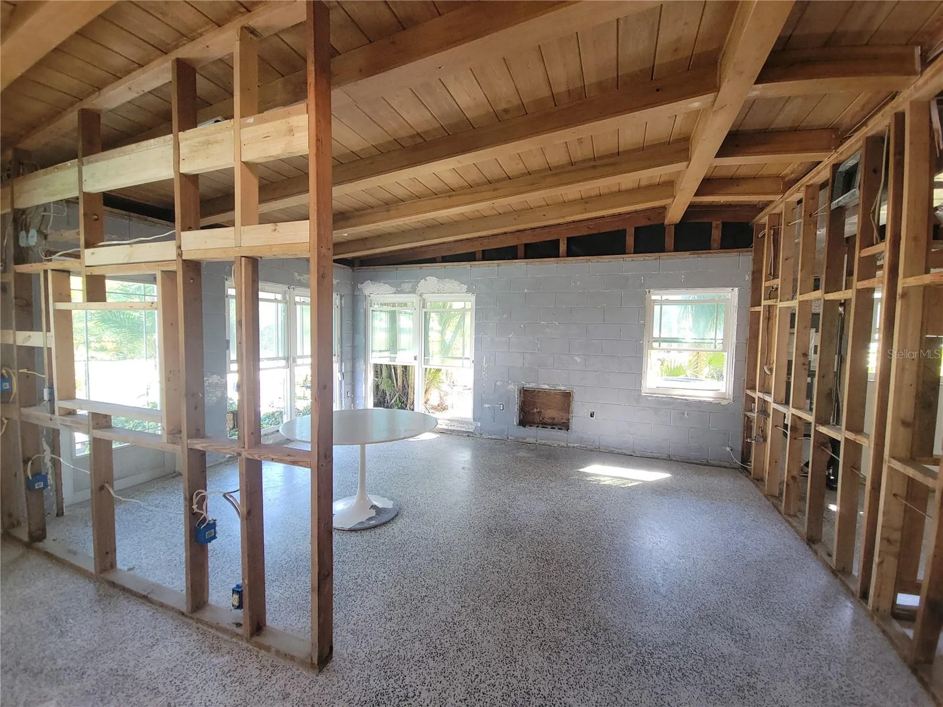 8010 Marina Drive Holmes Beach FL 34217