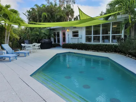 8010 Marina Drive Holmes Beach FL 34217