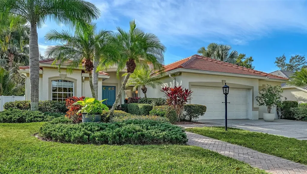 4855 Carrington Circle Sarasota FL 34243