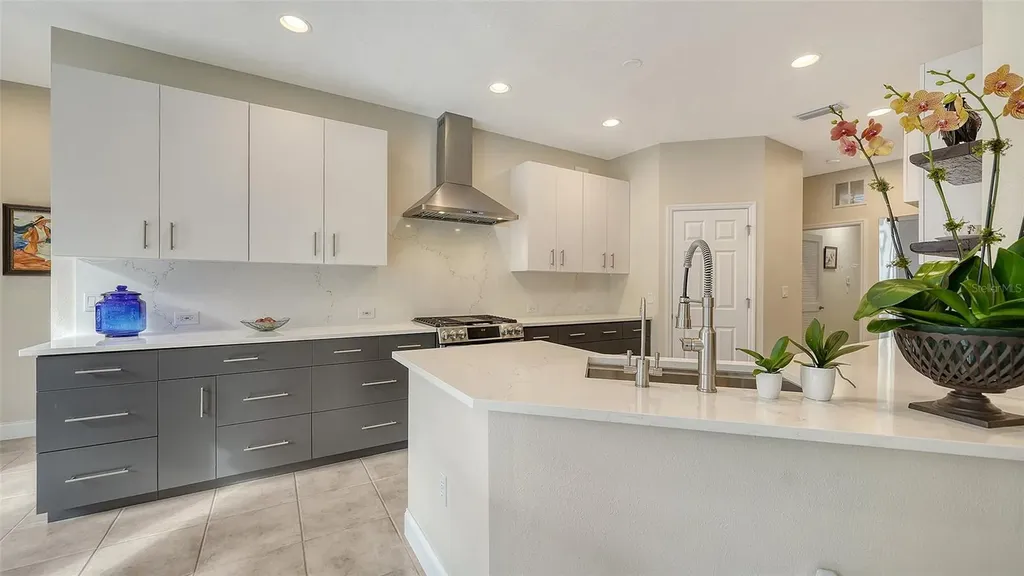 4855 Carrington Circle Sarasota FL 34243