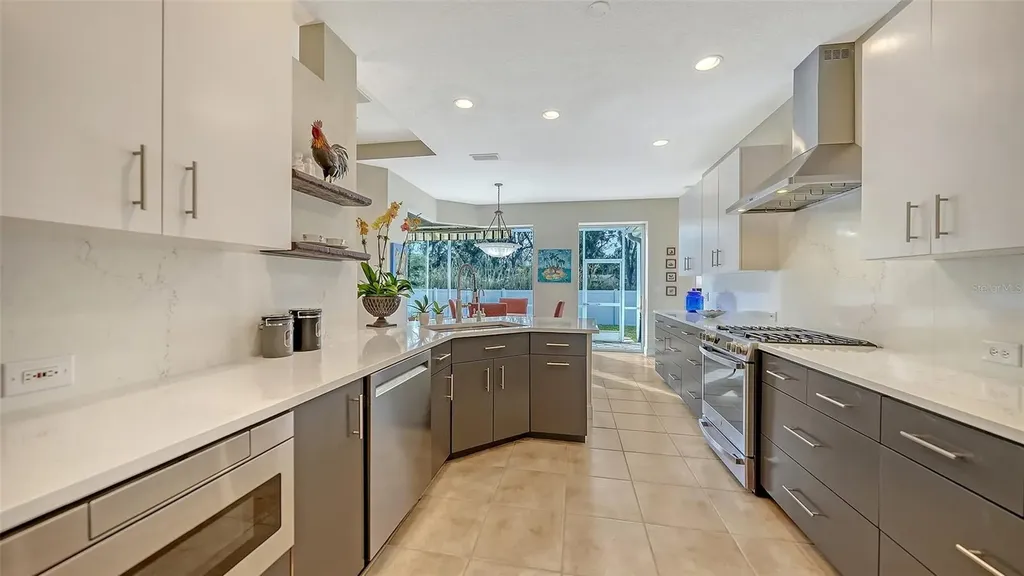 4855 Carrington Circle Sarasota FL 34243