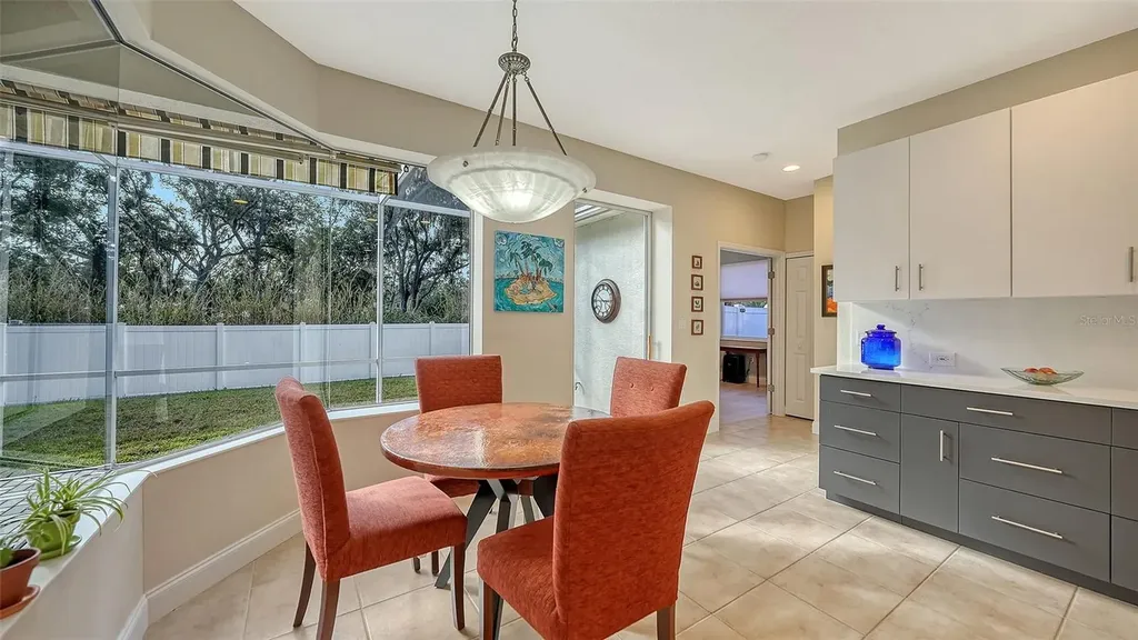 4855 Carrington Circle Sarasota FL 34243