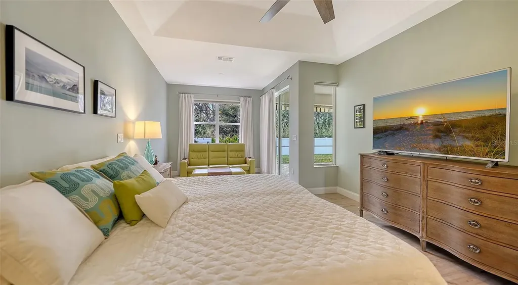 4855 Carrington Circle Sarasota FL 34243