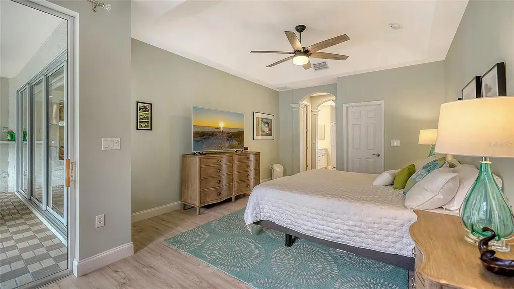 4855 Carrington Circle Sarasota FL 34243