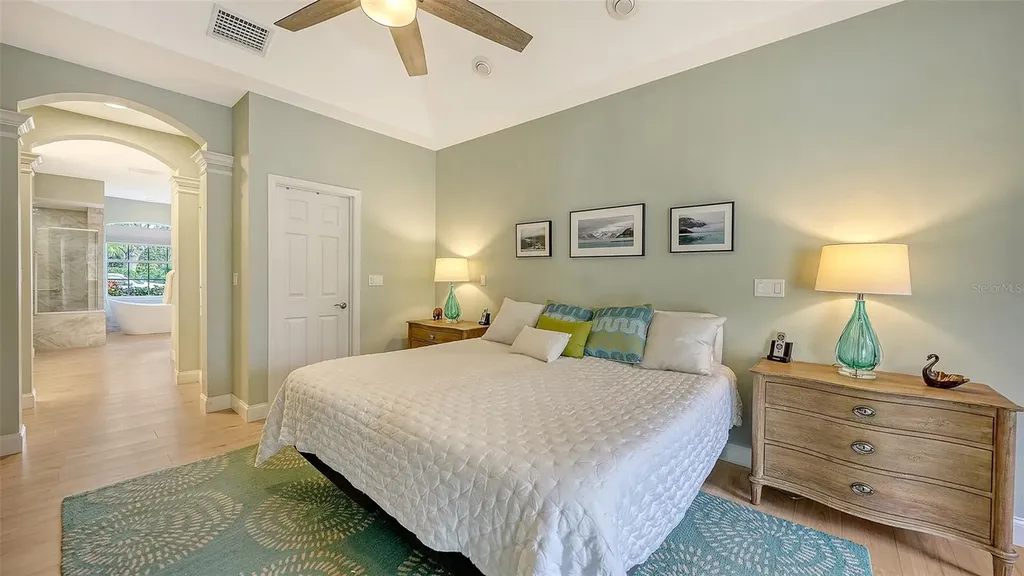 4855 Carrington Circle Sarasota FL 34243
