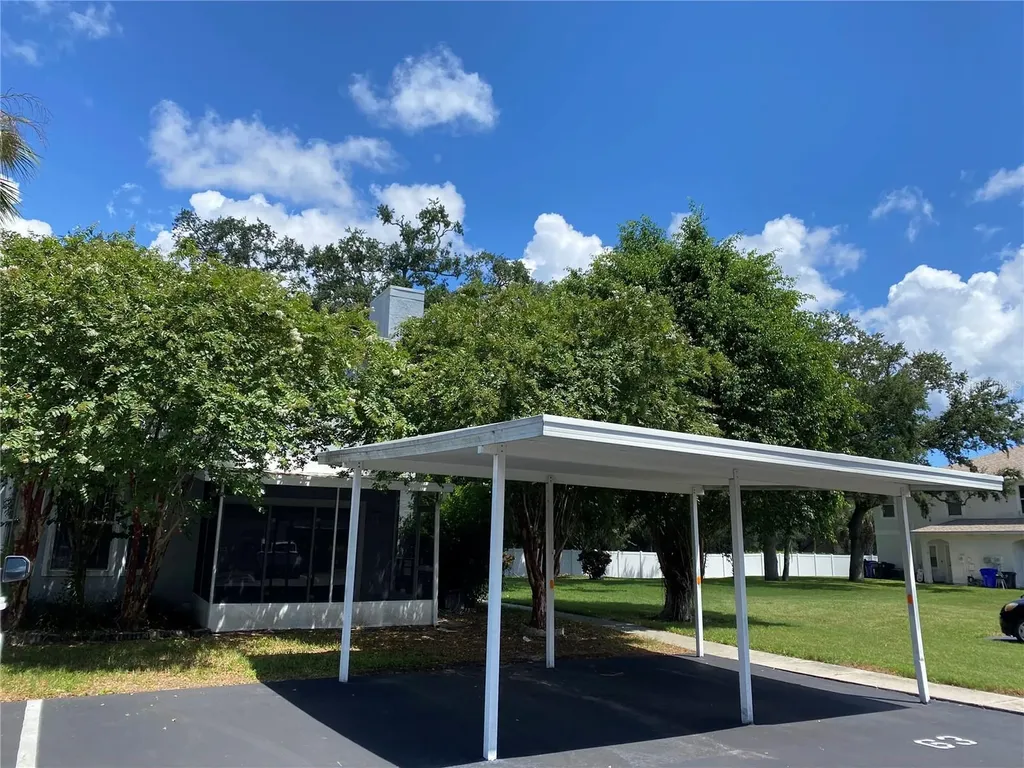 62 Emerald Bay Drive Oldsmar FL 34677
