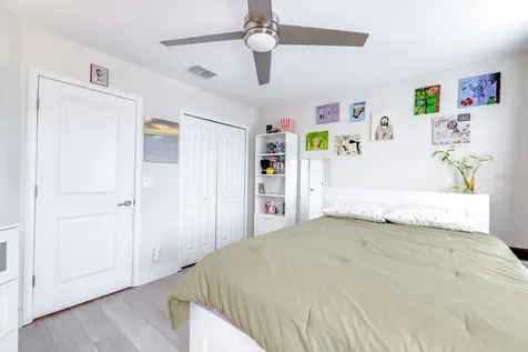 11813 Ginsberg Place Orlando FL 32832