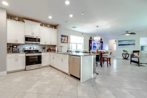 11813 Ginsberg Place Orlando FL 32832