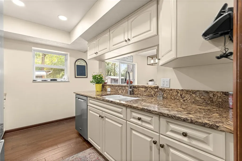 5070 NE 4th Street Ocala FL 34470