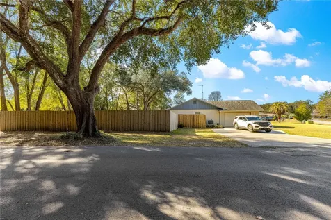 5070 NE 4th Street Ocala FL 34470