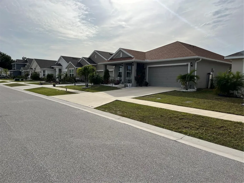 136 Krenson Bay Loop Winter Haven FL 33881