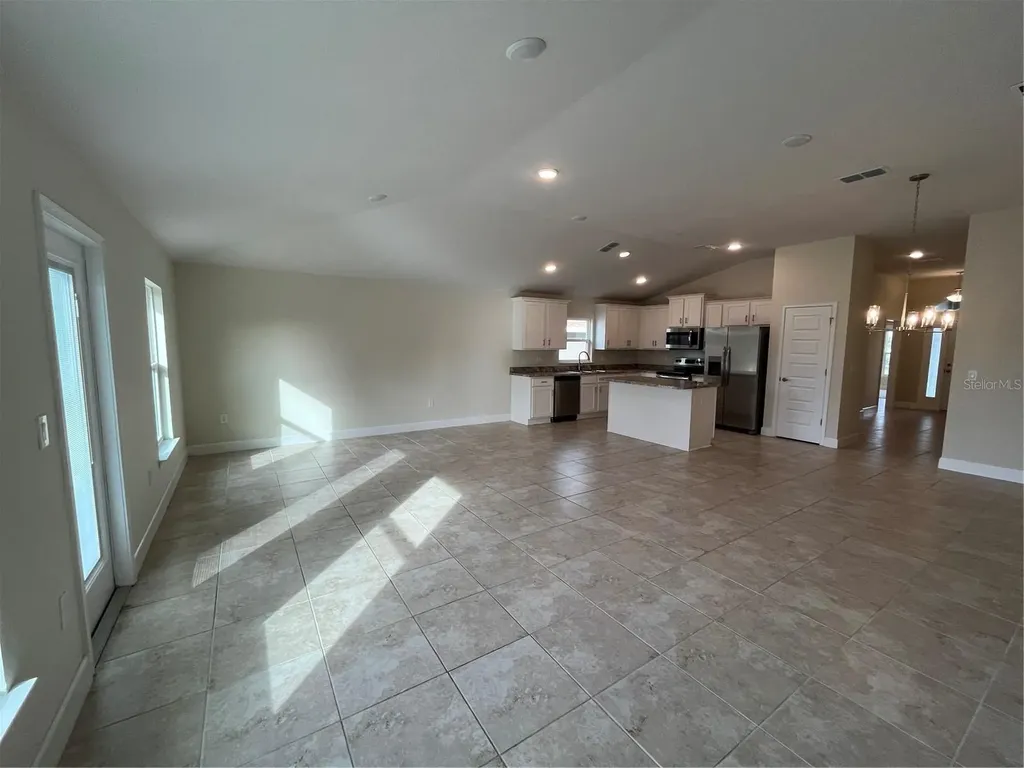 136 Krenson Bay Loop Winter Haven FL 33881