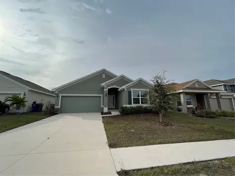 136 Krenson Bay Loop Winter Haven FL 33881