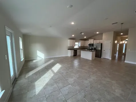 136 Krenson Bay Loop Winter Haven FL 33881