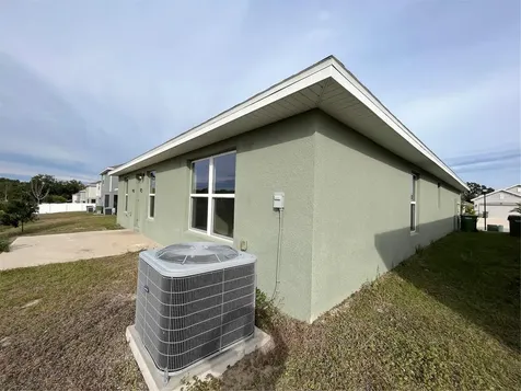 136 Krenson Bay Loop Winter Haven FL 33881