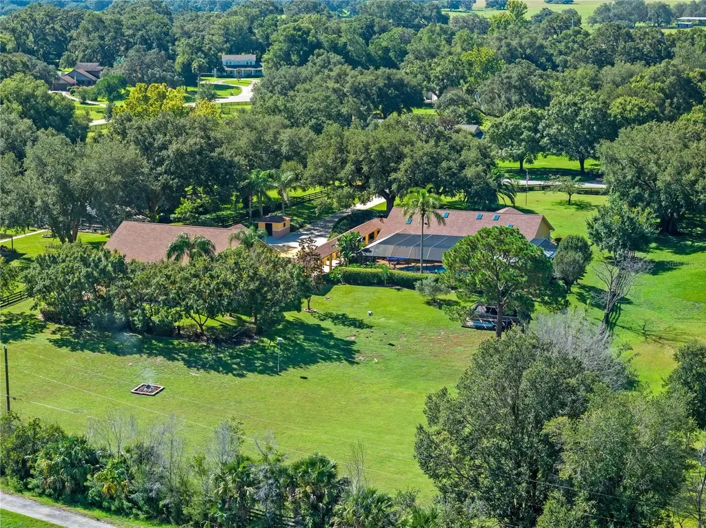 32133 Wolf Branch Lane Sorrento FL 32776