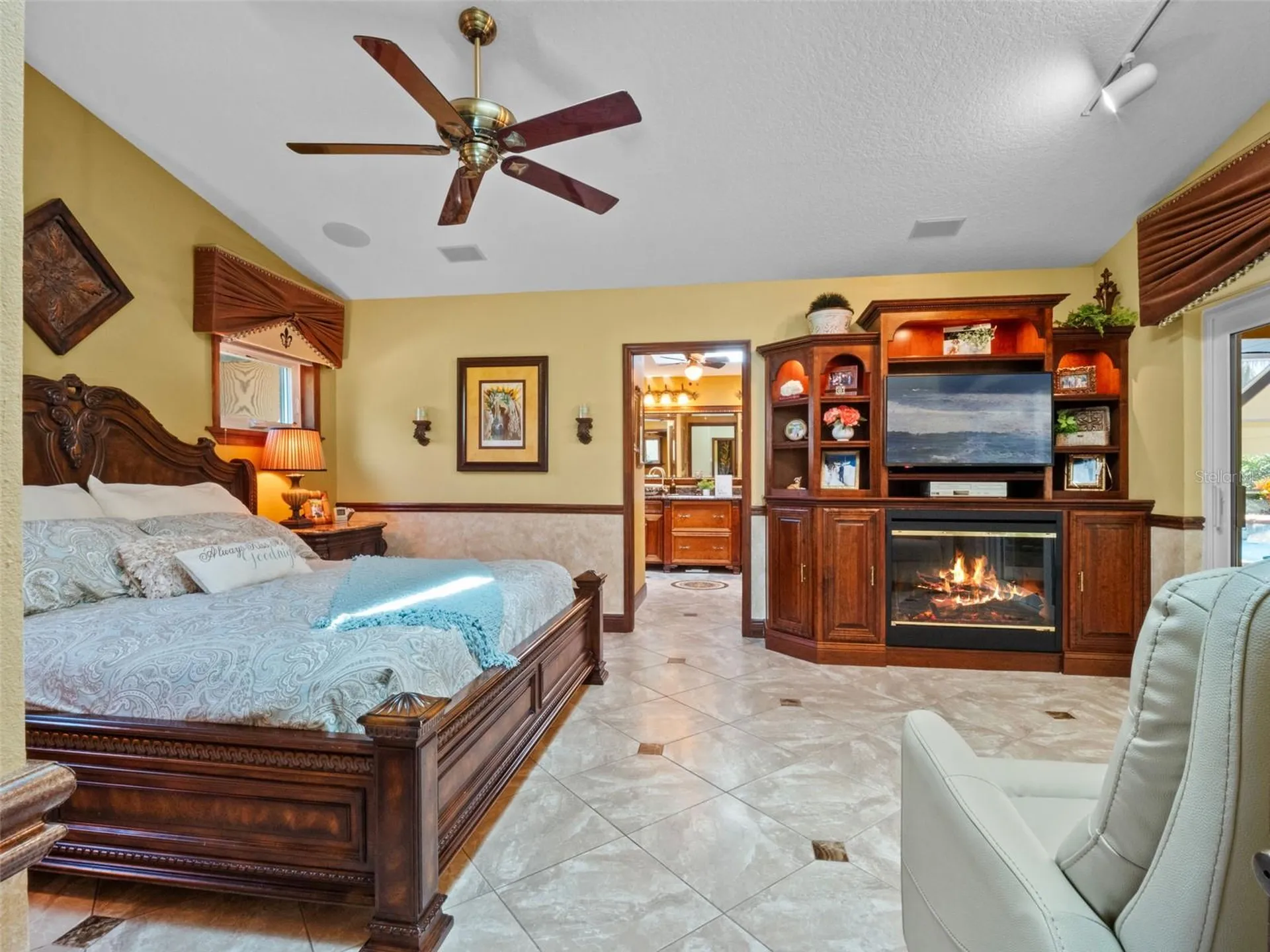 32133 Wolf Branch Lane Sorrento FL 32776