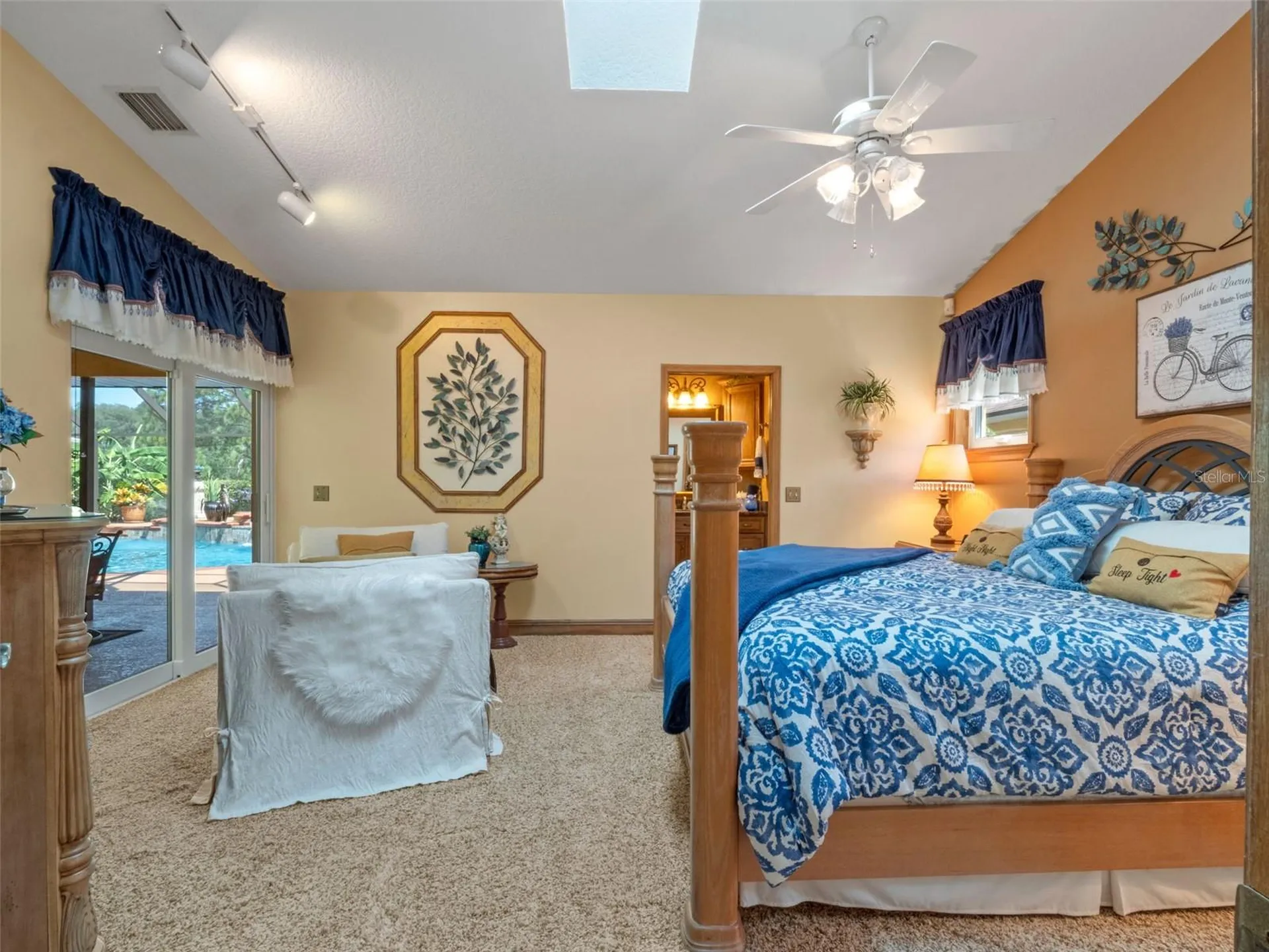 32133 Wolf Branch Lane Sorrento FL 32776