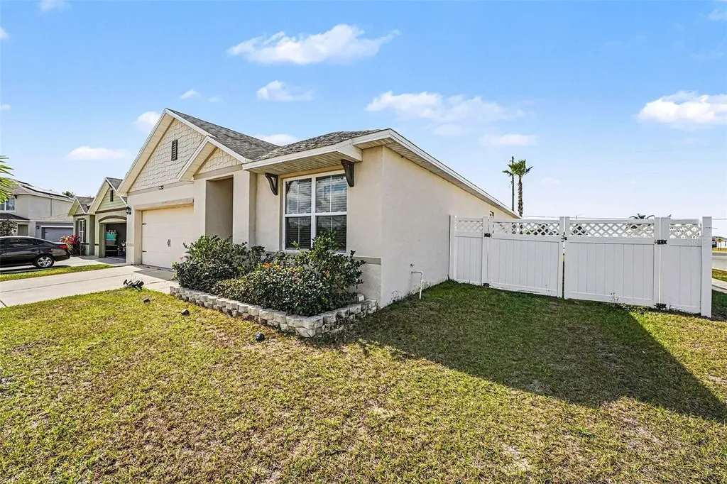 3180 Country Club Circle Winter Haven FL 33881