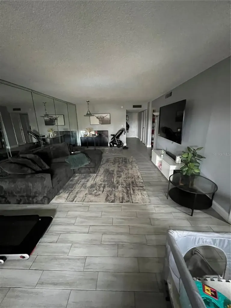5961 N Falls Circle Drive Lauderhill FL 33319
